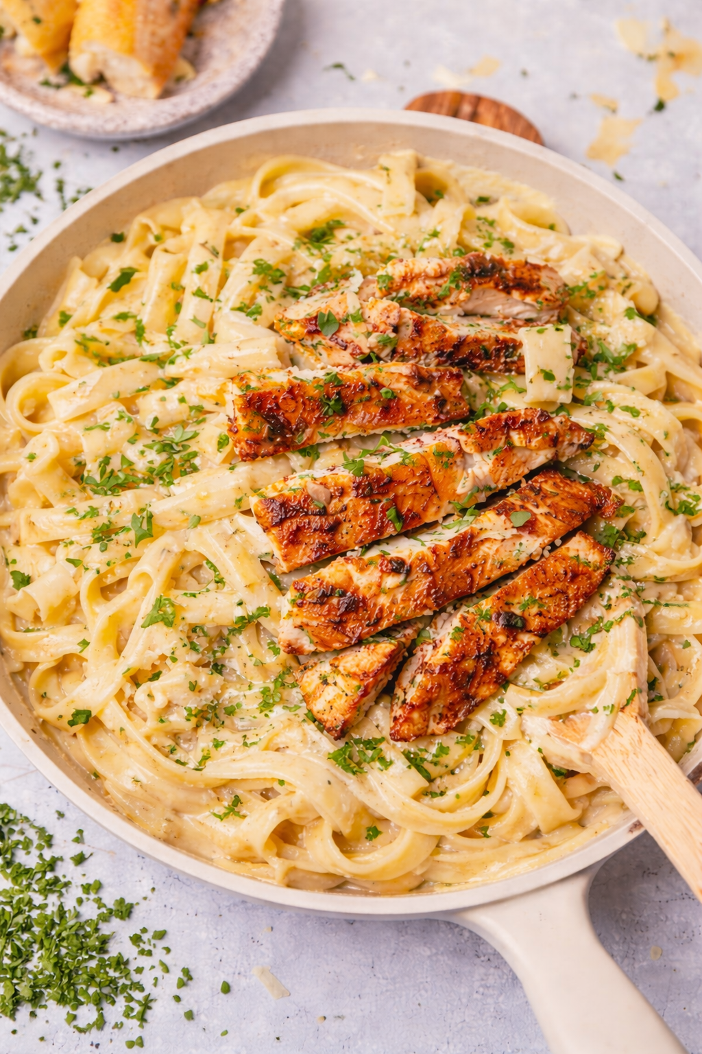 Creamy Garlic Parmesan Chicken Pasta